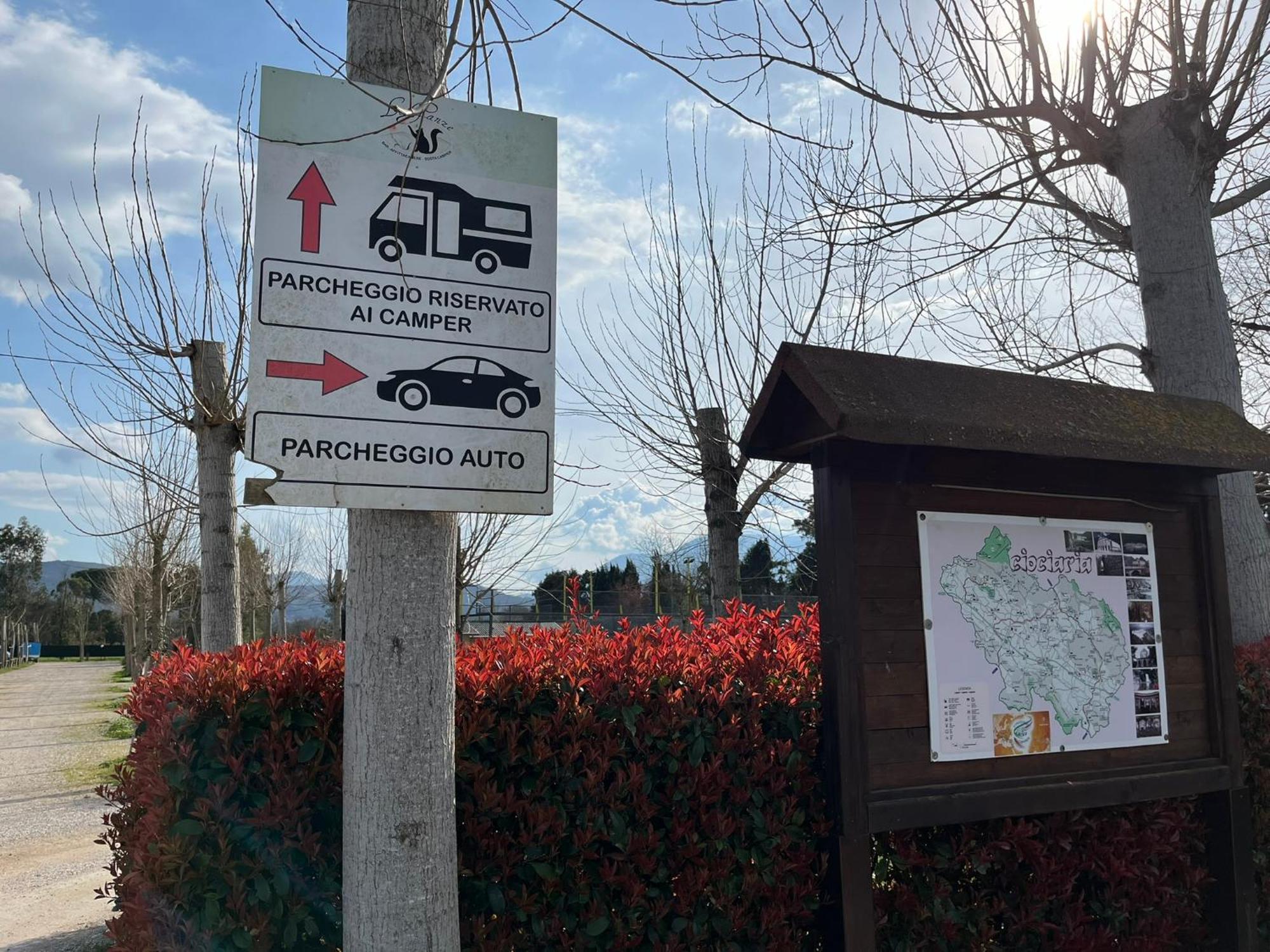 Le Ganze Bed & Breakfast Ceprano Bagian luar foto