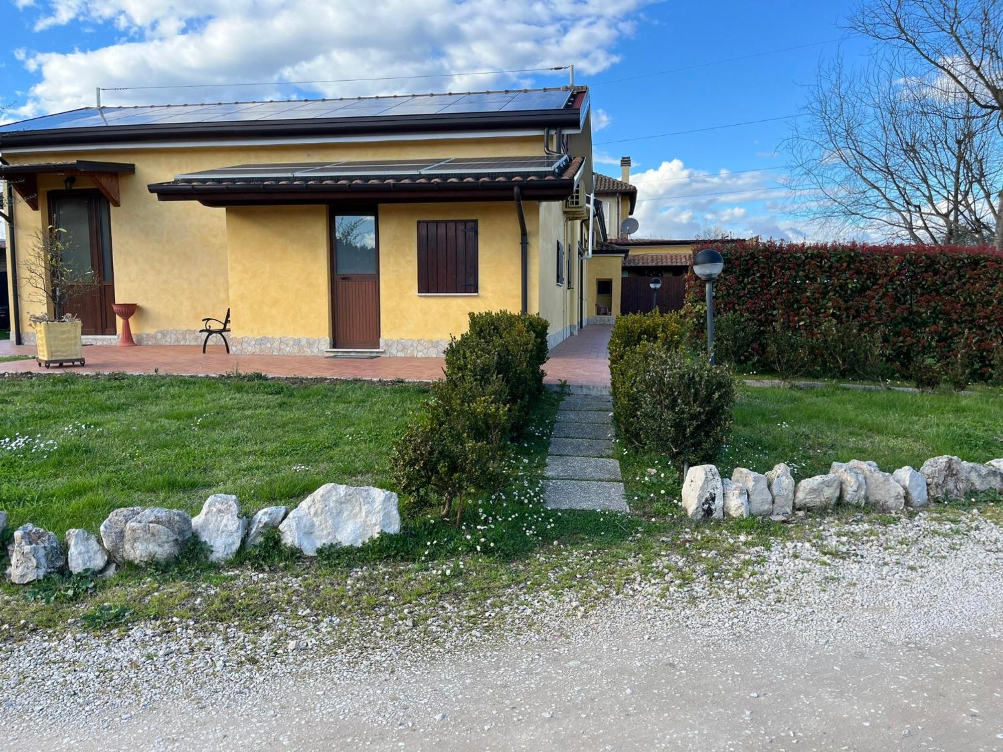 Le Ganze Bed & Breakfast Ceprano Bagian luar foto