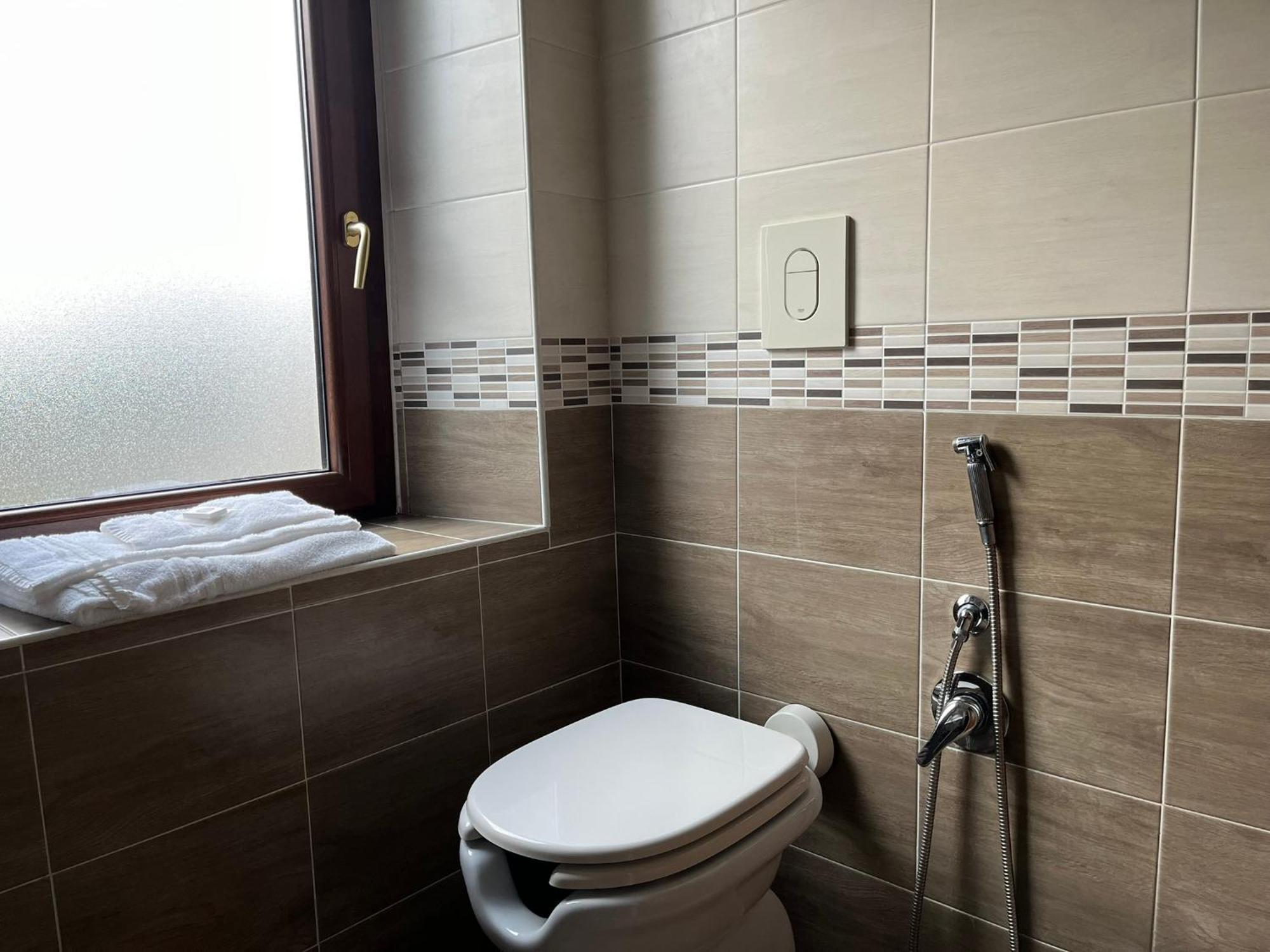 Le Ganze Bed & Breakfast Ceprano Bagian luar foto