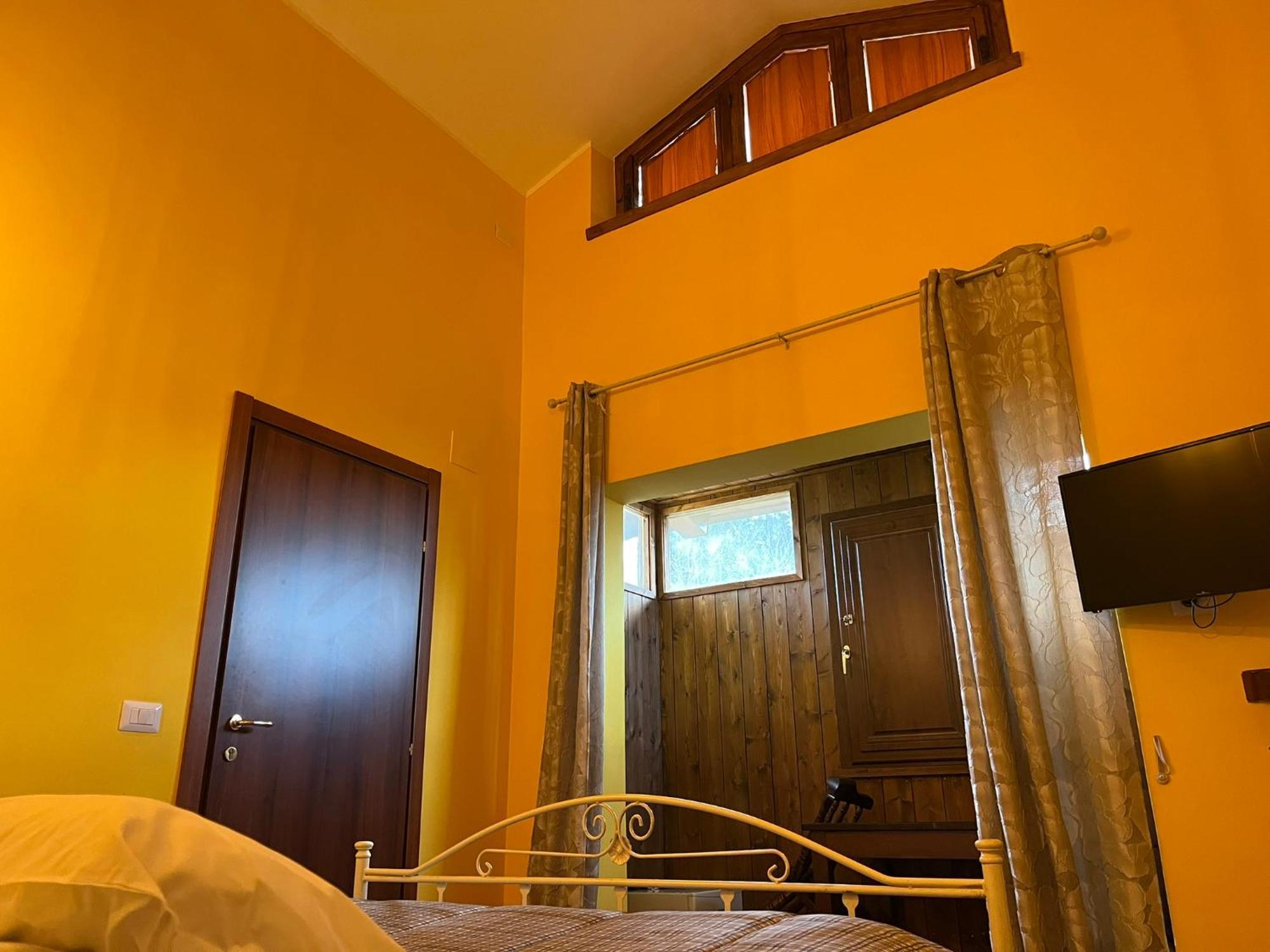 Le Ganze Bed & Breakfast Ceprano Bagian luar foto